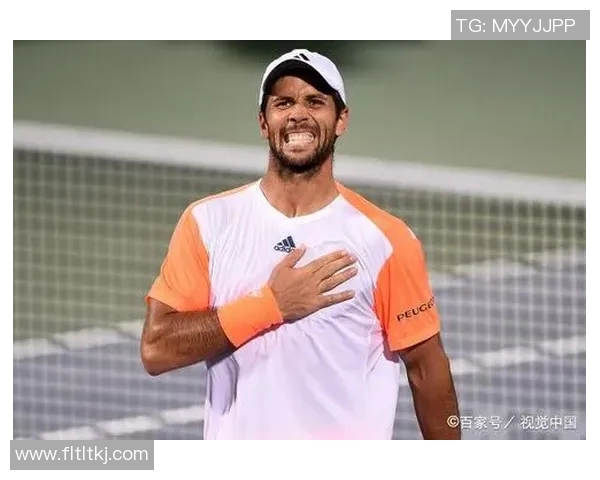 足球球星湖北女友身份曝光引发热议其背后故事令网友惊叹